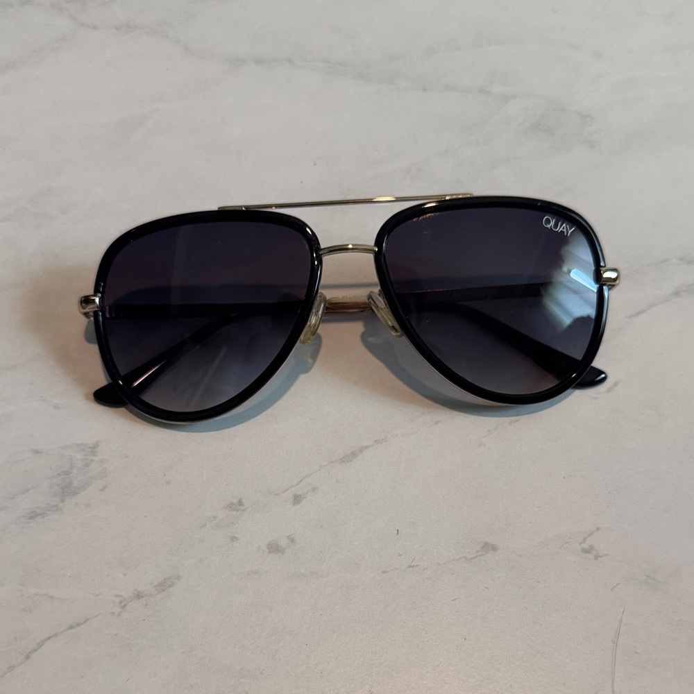 Quay Australia Black Aviator Sunglasses